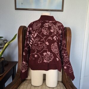 Elegant Floral Women's Turtleneck Sweater - Burgundy and Pink